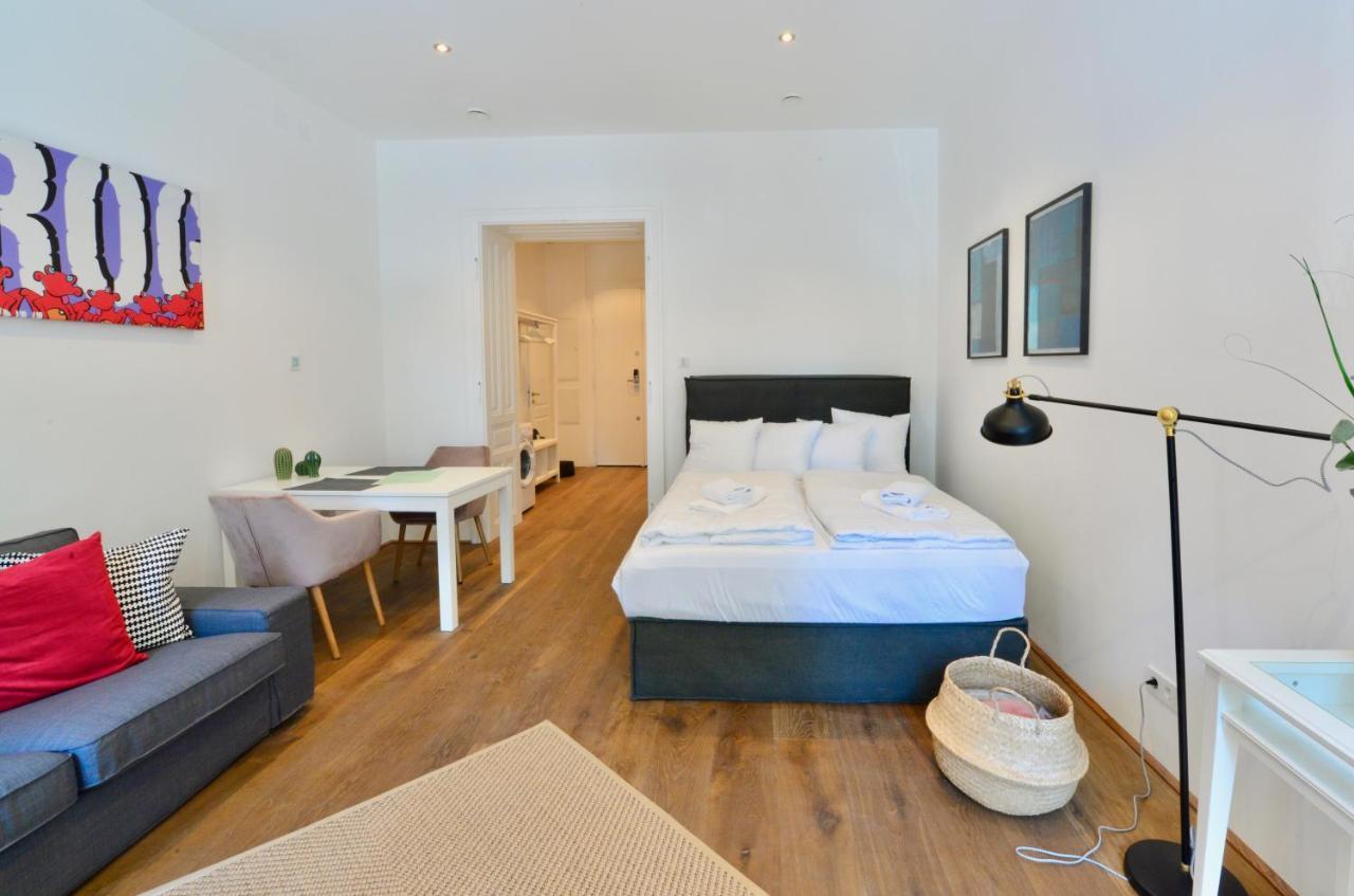 דירות וינה Charming Studio In Servitenviertel I מראה חיצוני תמונה
